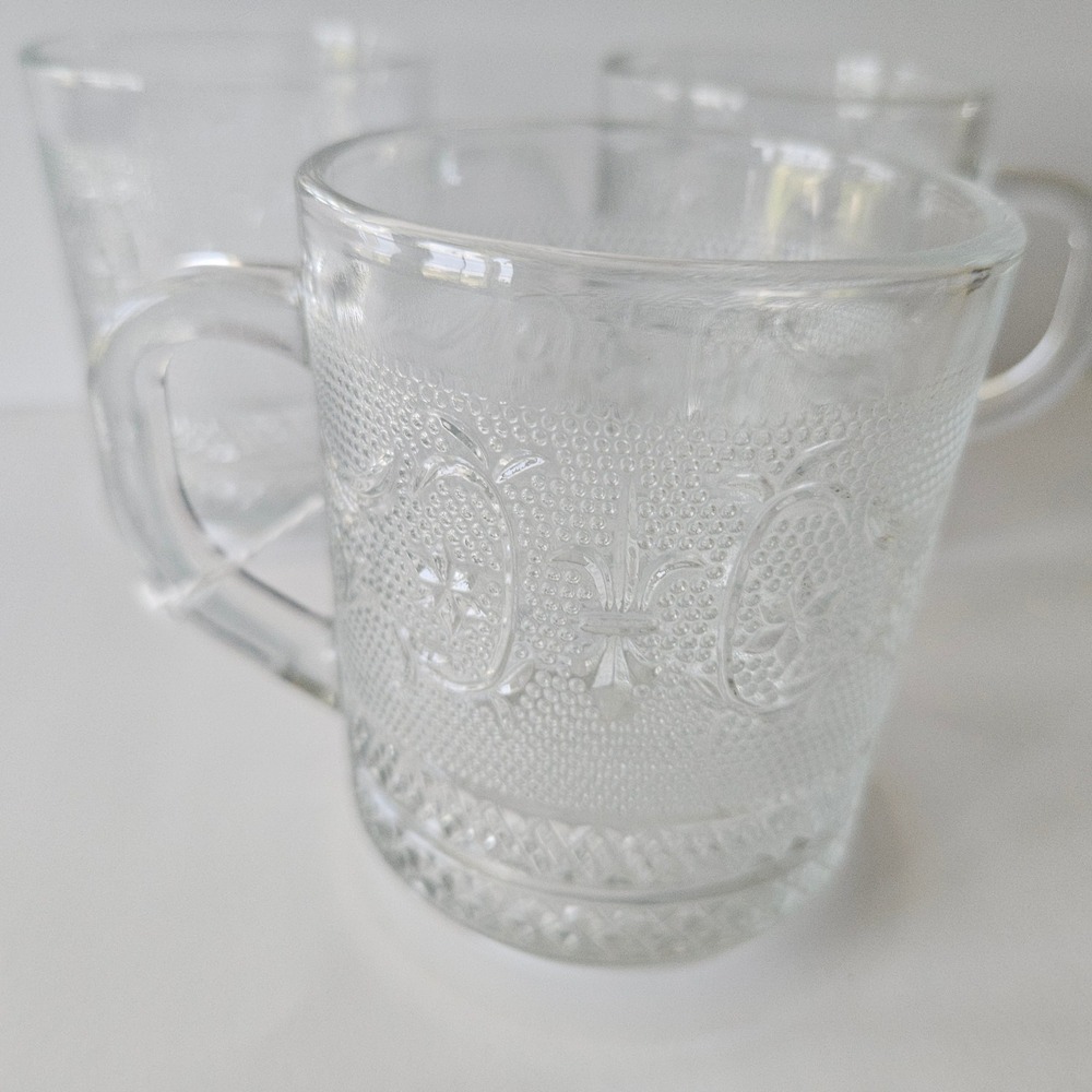 Vtg KIG Malaysia Fleur De Lis Glass Mugs - SET of 3 - Picture 5 of 8
